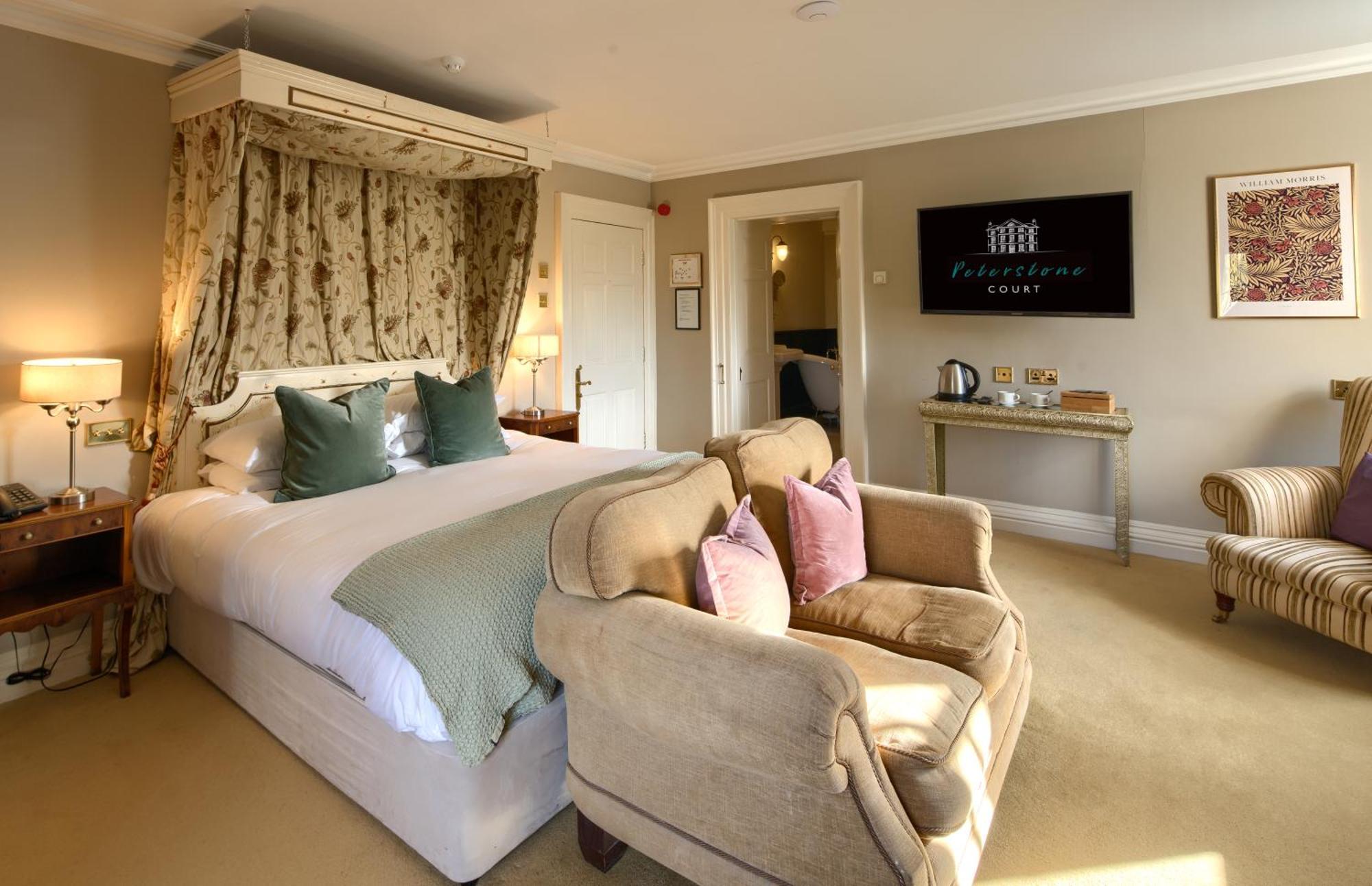 Peterstone Court Country House Restaurant & Spa Брекън Екстериор снимка